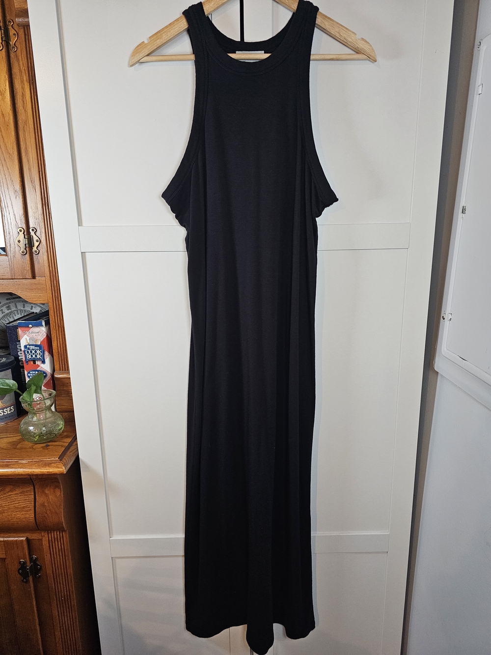 LOFT Outlet Black Soft Sleeveless Racerback Tank Maxi Dress M Casual Classic